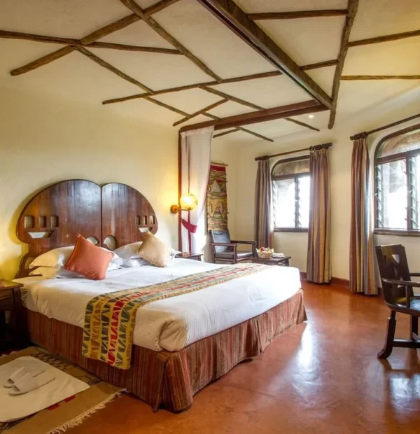 10 Days Luxury Flying Safari in Tanzania
